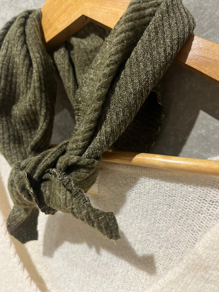 Bandana wool scarf