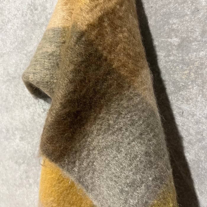 Woolly Checked Scarf